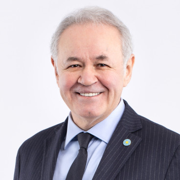 IYI - Aydın Adnan Sezgin